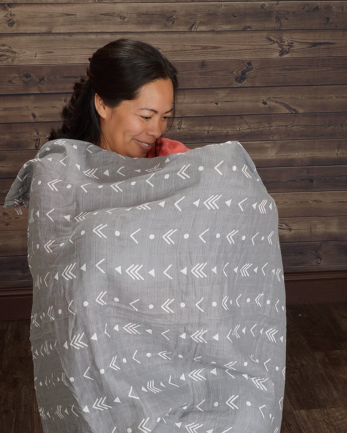 Breathable Muslin baby blanket for swaddling or stroller